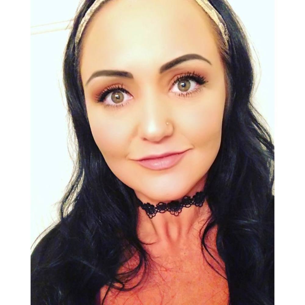Meet your Posher, Aleasa